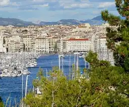 BMW Rent Marseille 8e