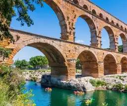 Nîmes
