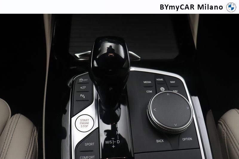 BMW X4 X4 xdrive20d mhev 48V Msport auto https://cdn.bymycar.eu/it-bo/assets/images/vehicles/vd/3358/BMW-X4-G02-2021-jpg-10.jpg