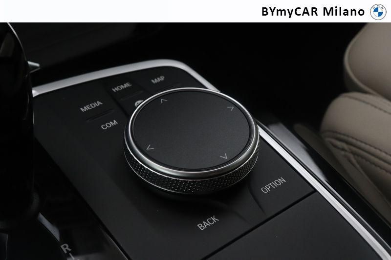 BMW X4 X4 xdrive20d mhev 48V Msport auto https://cdn.bymycar.eu/it-bo/assets/images/vehicles/vd/3358/BMW-X4-G02-2021-jpg-11.jpg