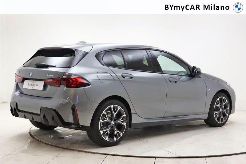 BMW Serie 1 118d MSport Pro auto https://cdn.bymycar.eu/it-bo/assets/images/vehicles/vd/3385/BMW-SERIE-1-F70-jpg-7.jpg