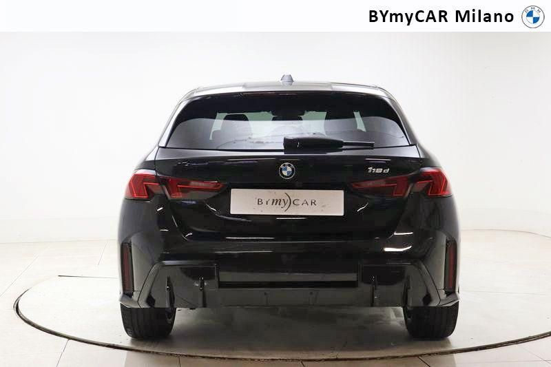 BMW Serie 1 118d MSport auto https://cdn.bymycar.eu/it-bo/assets/images/vehicles/vd/3426/BMW-SERIE-1-F70-jpg-3.jpg