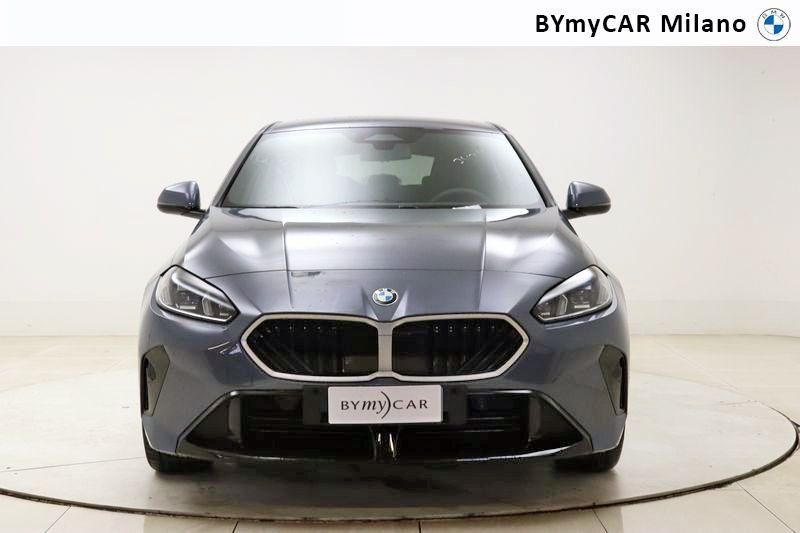 BMW Serie 1 118d MSport auto https://cdn.bymycar.eu/it-bo/assets/images/vehicles/vd/3428/BMW-SERIE-1-F70-jpg-4.jpg