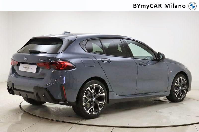 BMW Serie 1 118d MSport auto https://cdn.bymycar.eu/it-bo/assets/images/vehicles/vd/3428/BMW-SERIE-1-F70-jpg-7.jpg
