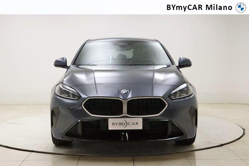 BMW Serie 1 118d MSport auto https://cdn.bymycar.eu/it-bo/assets/images/vehicles/vd/3431/BMW-SERIE-1-F70-jpg-4.jpg