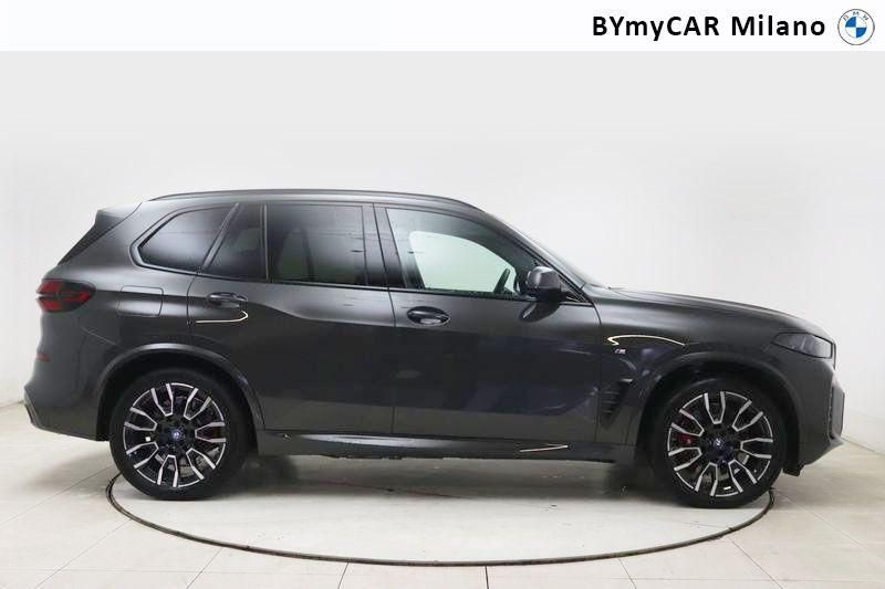 BMW X5 X5 xdrive50e MSport Pro auto https://cdn.bymycar.eu/it-bo/assets/images/vehicles/vd/3584/BMW-X5-G05-LCI-2023-jpg-12.jpg