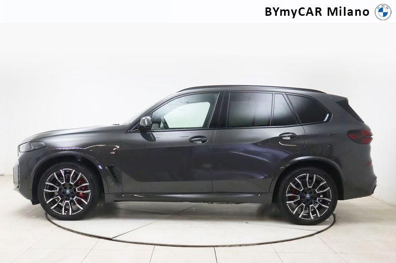 BMW X5 X5 xdrive50e MSport Pro auto https://cdn.bymycar.eu/it-bo/assets/images/vehicles/vd/3584/BMW-X5-G05-LCI-2023-jpg-8.jpg