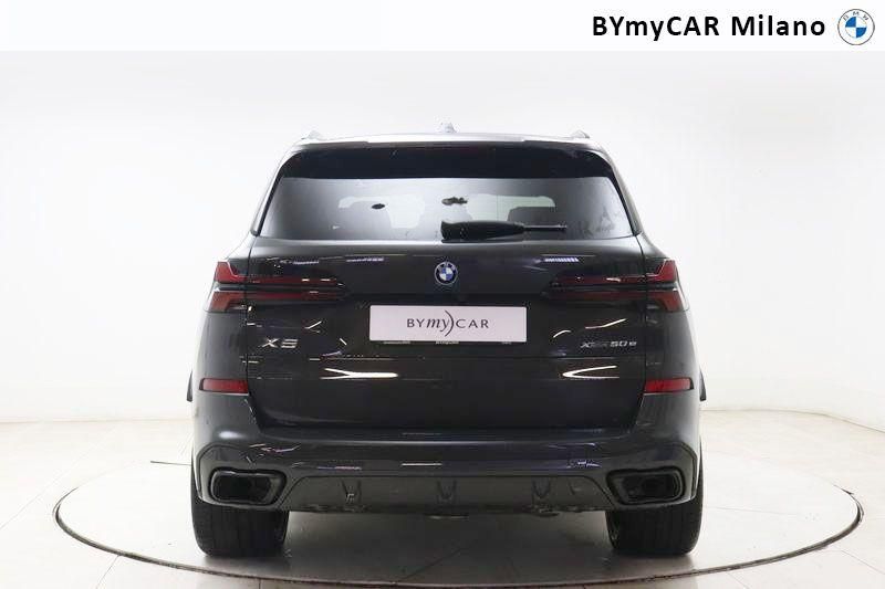 BMW X5 X5 xdrive50e MSport Pro auto https://cdn.bymycar.eu/it-bo/assets/images/vehicles/vd/3584/BMW-X5-G05-LCI-2023-jpg-9.jpg