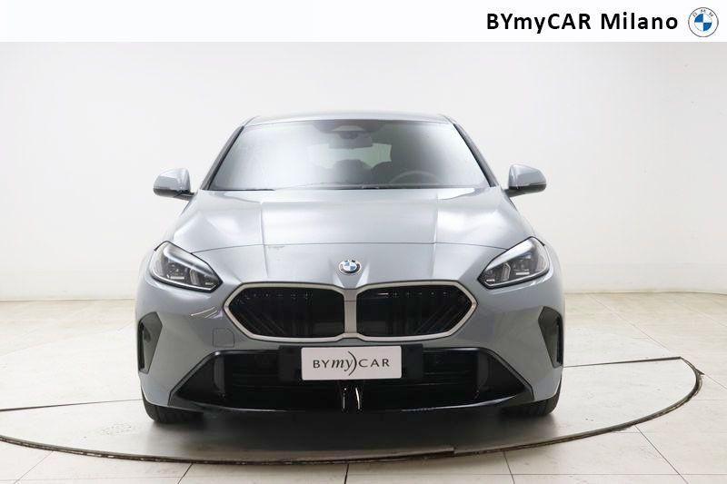 BMW Serie 1 118d MSport auto https://cdn.bymycar.eu/it-bo/assets/images/vehicles/vd/4069/BMW-SERIE-1-F70-jpg-4.jpg