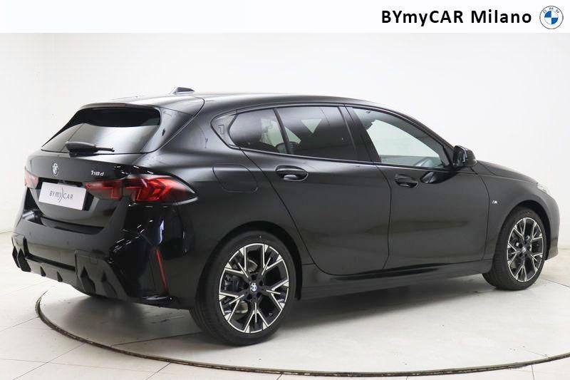 BMW Serie 1 118d MSport auto https://cdn.bymycar.eu/it-bo/assets/images/vehicles/vd/4236/BMW-SERIE-1-F70-jpg-7.jpg