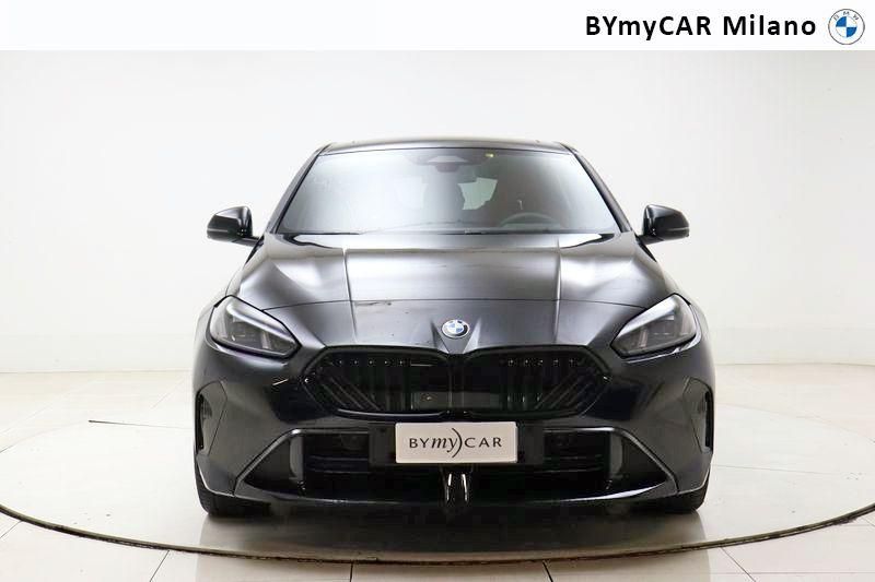 BMW Serie 1 120d 48V MSport auto https://cdn.bymycar.eu/it-bo/assets/images/vehicles/vd/4628/BMW-SERIE-1-F70-jpg-4.jpg