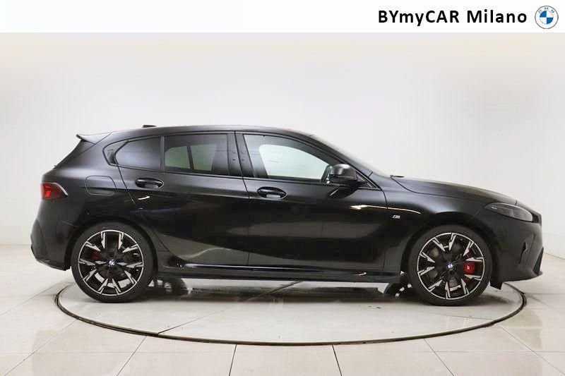 BMW Serie 1 120d 48V MSport auto https://cdn.bymycar.eu/it-bo/assets/images/vehicles/vd/4628/BMW-SERIE-1-F70-jpg-6.jpg