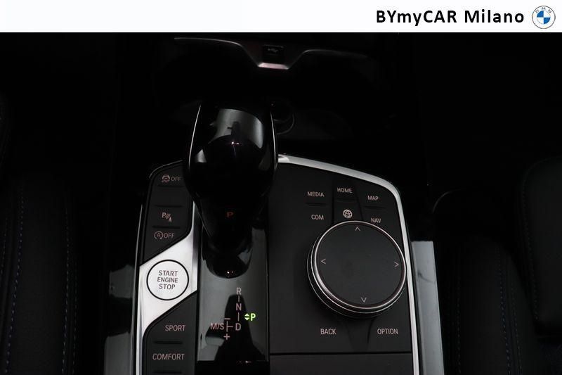 BMW Serie 1 118d Msport auto https://cdn.bymycar.eu/it-bo/assets/images/vehicles/vd/4838/BMW-SERIE-1-F40-jpg-12.jpg