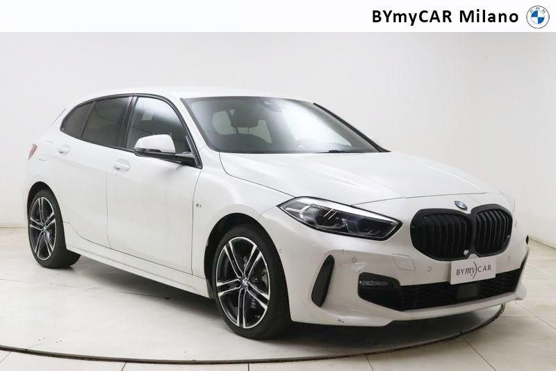 BMW Serie 1 118d Msport auto https://cdn.bymycar.eu/it-bo/assets/images/vehicles/vd/4838/BMW-SERIE-1-F40-jpg-5.jpg