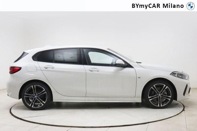 BMW Serie 1 118d Msport auto https://cdn.bymycar.eu/it-bo/assets/images/vehicles/vd/4838/BMW-SERIE-1-F40-jpg-6.jpg
