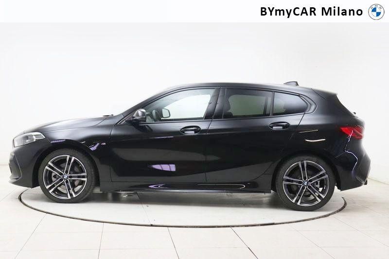 BMW Serie 1 118d Msport auto https://cdn.bymycar.eu/it-bo/assets/images/vehicles/vd/4839/BMW-SERIE-1-F40-jpg-2.jpg