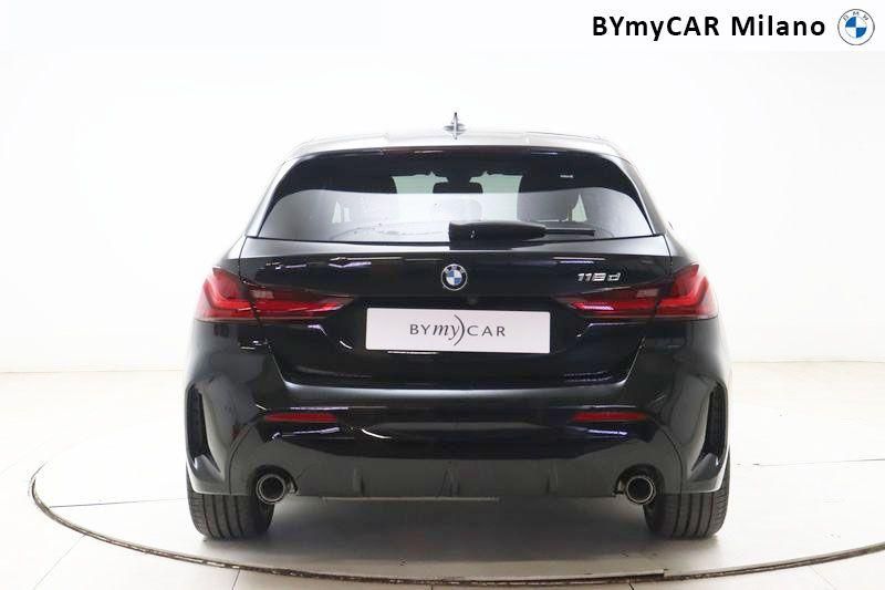 BMW Serie 1 118d Msport auto https://cdn.bymycar.eu/it-bo/assets/images/vehicles/vd/4839/BMW-SERIE-1-F40-jpg-3.jpg