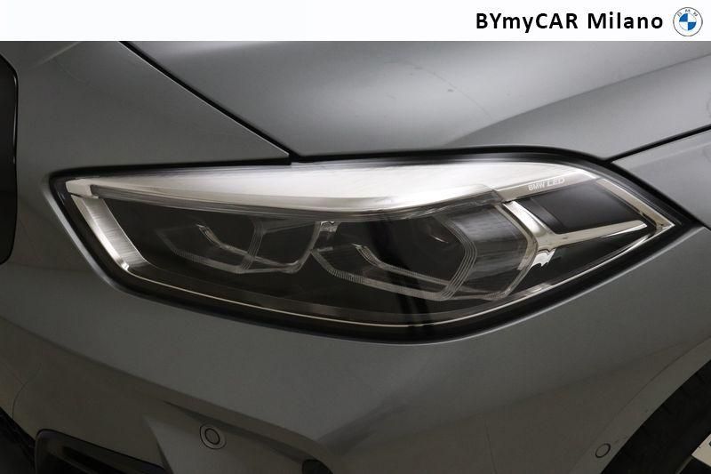 BMW Serie 1 118d Msport auto https://cdn.bymycar.eu/it-bo/assets/images/vehicles/vd/4908/BMW-SERIE-1-F40-jpg-10.jpg