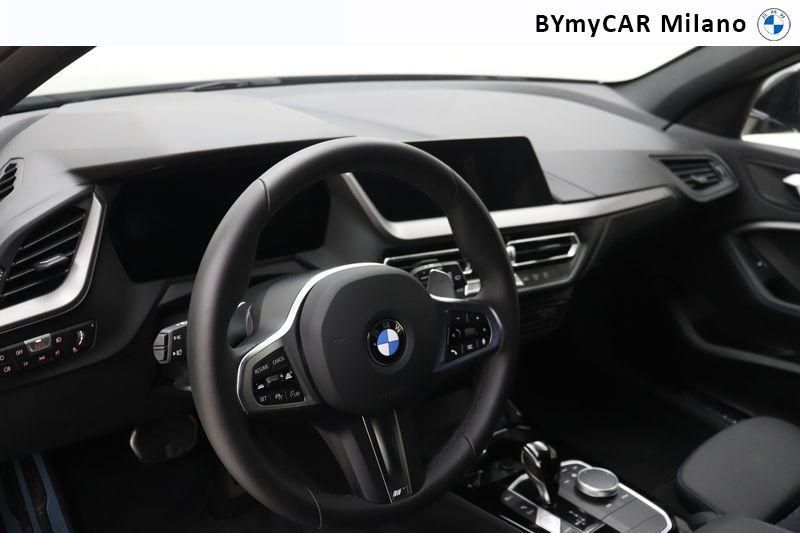 BMW Serie 1 118d Msport auto https://cdn.bymycar.eu/it-bo/assets/images/vehicles/vd/4908/BMW-SERIE-1-F40-jpg-11.jpg