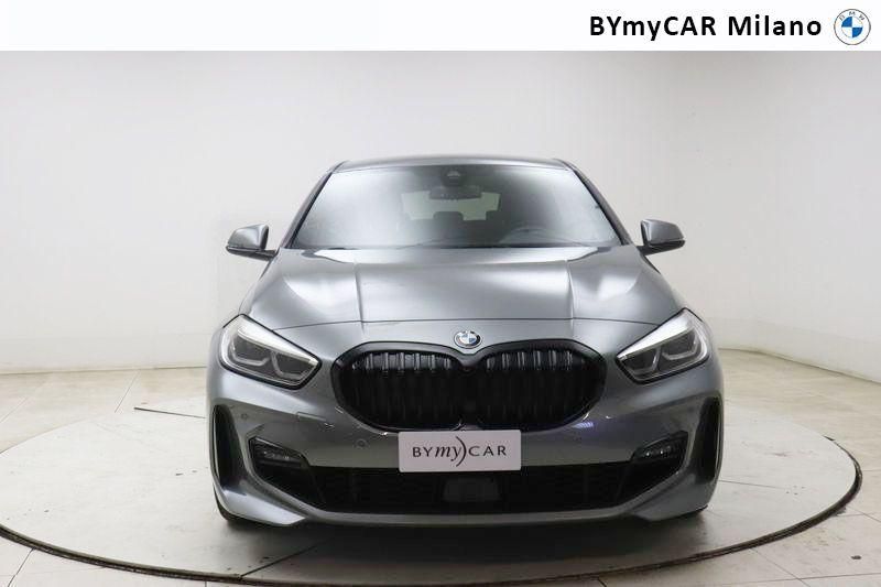 BMW Serie 1 118d Msport auto https://cdn.bymycar.eu/it-bo/assets/images/vehicles/vd/4908/BMW-SERIE-1-F40-jpg-4.jpg