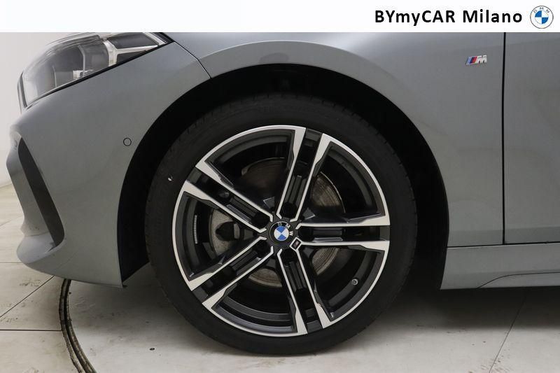 BMW Serie 1 118d Msport auto https://cdn.bymycar.eu/it-bo/assets/images/vehicles/vd/4908/BMW-SERIE-1-F40-jpg-9.jpg