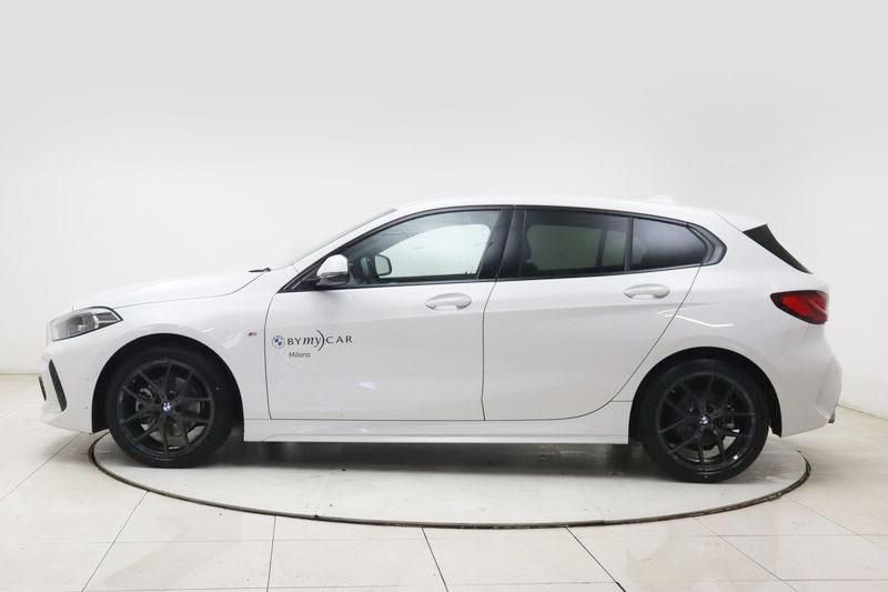 BMW Serie 1 118d Msport auto https://cdn.bymycar.eu/it-bo/assets/images/vehicles/vo/3309/BMW-SERIE-1-F40-jpg-2.jpg