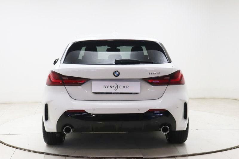 BMW Serie 1 118d Msport auto https://cdn.bymycar.eu/it-bo/assets/images/vehicles/vo/3309/BMW-SERIE-1-F40-jpg-3.jpg