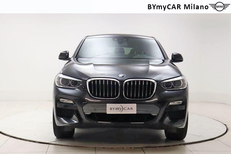 BMW X4 X4 xdrive20d Msport X auto my19 https://cdn.bymycar.eu/it-bo/assets/images/vehicles/vo/3665/BMW-X4-G02-2018-jpg-4.jpg