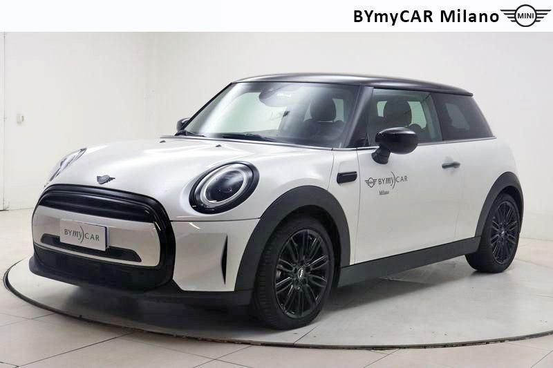 Mini Mini Mini 3p 1.5 Cooper Classic auto https://cdn.bymycar.eu/it-bo/assets/images/vehicles/vo/3682/MINI-MINI-IV-F56-2021-3P-jpg-0.jpg