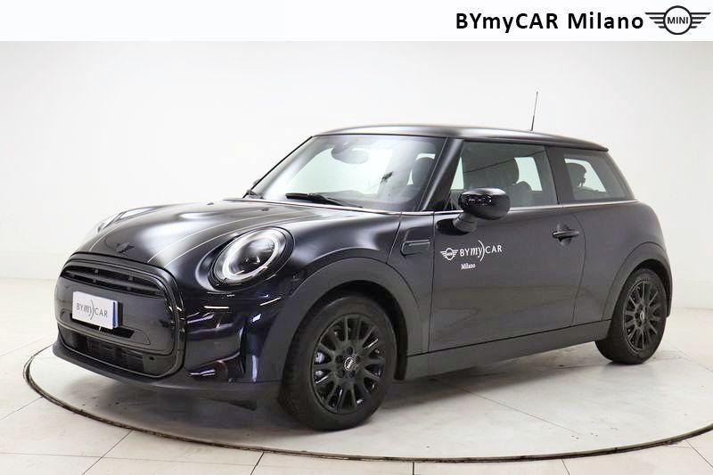 Mini Mini Mini 3p 1.5 Cooper Classic auto https://cdn.bymycar.eu/it-bo/assets/images/vehicles/vo/3683/MINI-MINI-IV-F56-2021-3P-jpg-0.jpg