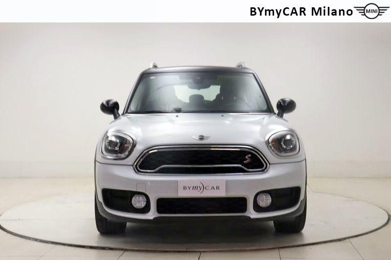 Mini Countryman Mini Countryman 2.0 Cooper SD Hype all4 auto https://cdn.bymycar.eu/it-bo/assets/images/vehicles/vo/3756/MINI-MINI-COUNTRYMAN-F60-2017-jpg-5.jpg