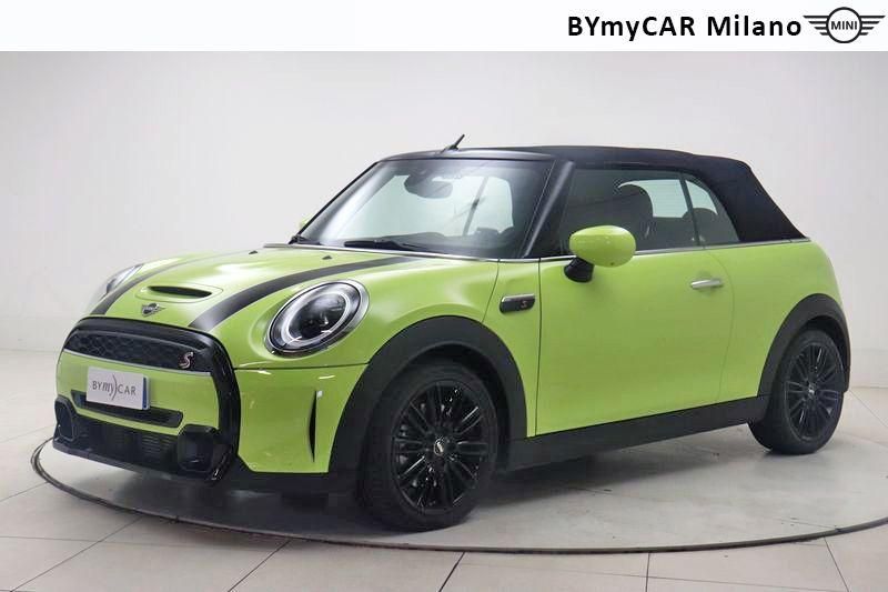 Mini Mini Mini Cabrio 2.0 Cooper S Yours auto https://cdn.bymycar.eu/it-bo/assets/images/vehicles/vo/3757/MINI-MINI-IV-CABRIO-F57-2021-jpg-0.jpg