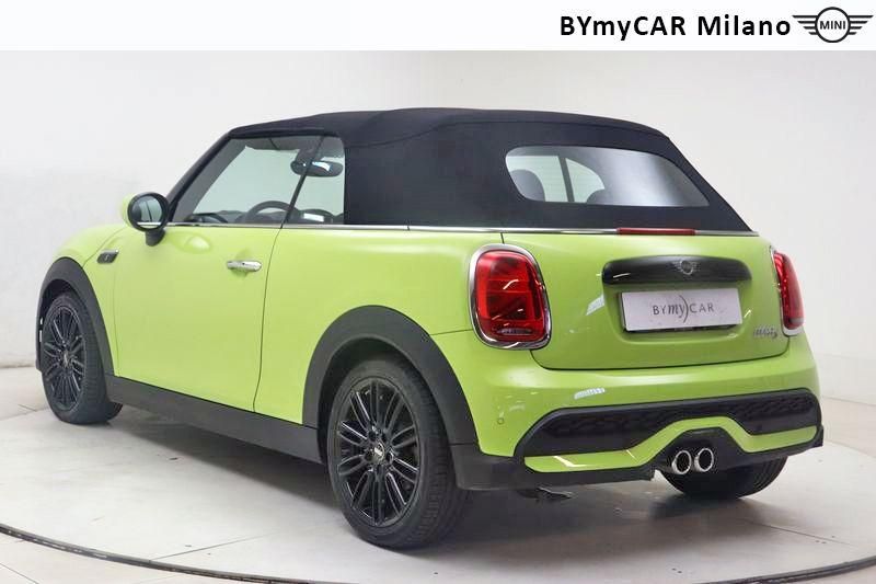 Mini Mini Mini Cabrio 2.0 Cooper S Yours auto https://cdn.bymycar.eu/it-bo/assets/images/vehicles/vo/3757/MINI-MINI-IV-CABRIO-F57-2021-jpg-1.jpg