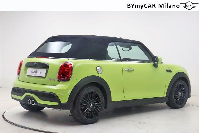 Mini Mini Mini Cabrio 2.0 Cooper S Yours auto https://cdn.bymycar.eu/it-bo/assets/images/vehicles/vo/3757/MINI-MINI-IV-CABRIO-F57-2021-jpg-7.jpg