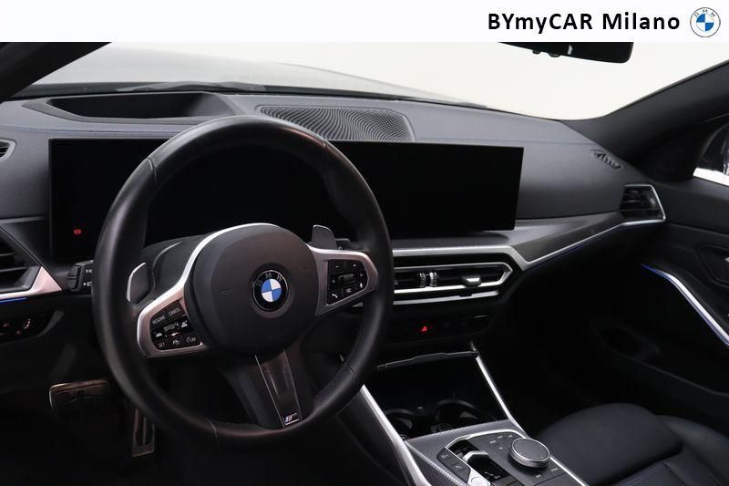 BMW Serie 3 320d Touring mhev 48V xdrive MSport auto https://cdn.bymycar.eu/it-bo/assets/images/vehicles/vo/3844/BMW-SERIE-3-G21-2022-TOURING-jpg-10.jpg