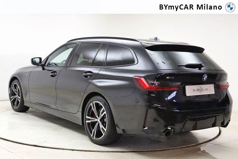 BMW Serie 3 320d Touring mhev 48V xdrive MSport auto https://cdn.bymycar.eu/it-bo/assets/images/vehicles/vo/3844/BMW-SERIE-3-G21-2022-TOURING-jpg-15.jpg