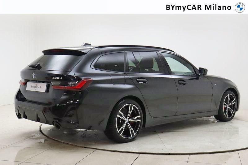 BMW Serie 3 320d Touring mhev 48V xdrive MSport auto https://cdn.bymycar.eu/it-bo/assets/images/vehicles/vo/3844/BMW-SERIE-3-G21-2022-TOURING-jpg-7.jpg