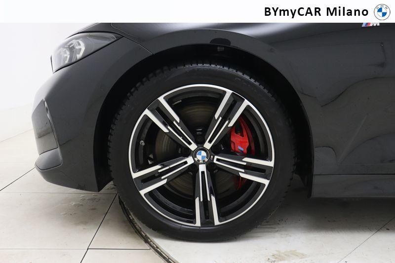 BMW Serie 3 320d Touring mhev 48V xdrive MSport auto https://cdn.bymycar.eu/it-bo/assets/images/vehicles/vo/3844/BMW-SERIE-3-G21-2022-TOURING-jpg-9.jpg