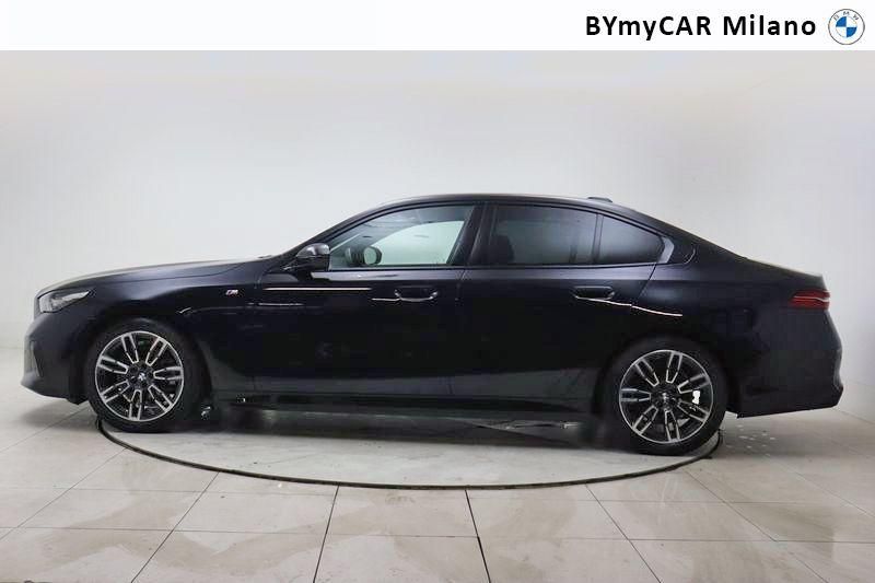 BMW Serie 5 520d 48V sdrive MSport auto https://cdn.bymycar.eu/it-bo/assets/images/vehicles/vo/3862/BMW-SERIE-5-G60-BERLINA-jpg-2.jpg