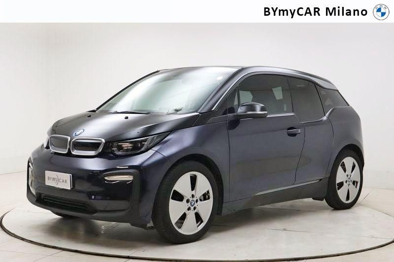 BMW i3 i3 120Ah Advantage https://cdn.bymycar.eu/it-bo/assets/images/vehicles/vo/3864/BMW-I3-2018-jpg-0.jpg