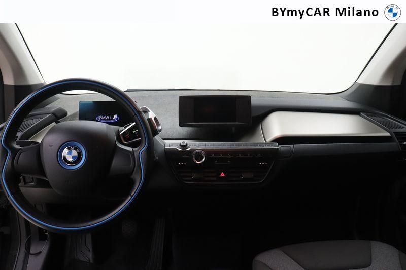 BMW i3 i3 120Ah Advantage https://cdn.bymycar.eu/it-bo/assets/images/vehicles/vo/3864/BMW-I3-2018-jpg-15.jpg