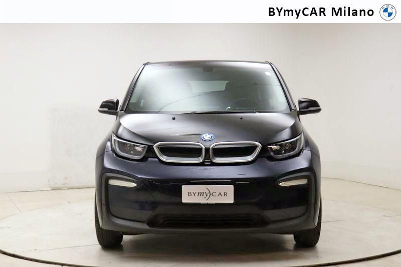 BMW i3 i3 120Ah Advantage https://cdn.bymycar.eu/it-bo/assets/images/vehicles/vo/3864/BMW-I3-2018-jpg-4.jpg