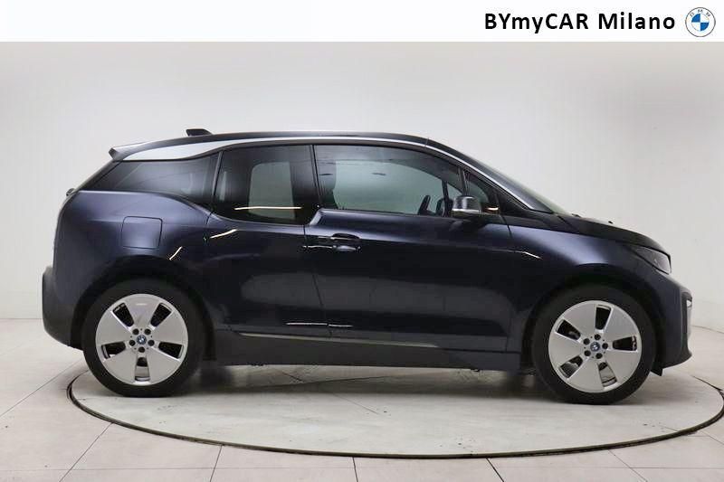 BMW i3 i3 120Ah Advantage https://cdn.bymycar.eu/it-bo/assets/images/vehicles/vo/3864/BMW-I3-2018-jpg-6.jpg