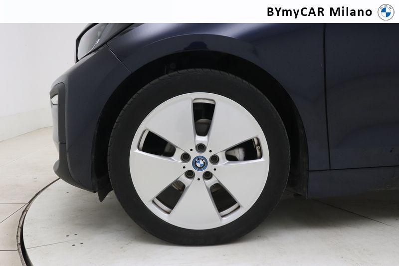 BMW i3 i3 120Ah Advantage https://cdn.bymycar.eu/it-bo/assets/images/vehicles/vo/3864/BMW-I3-2018-jpg-8.jpg