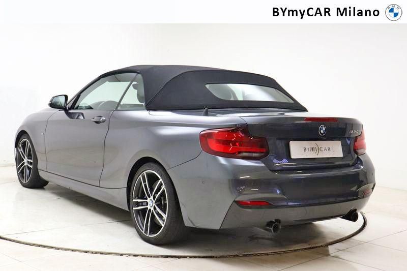 BMW Serie 2 M 240i Cabrio auto my18 https://cdn.bymycar.eu/it-bo/assets/images/vehicles/vo/3872/BMW-SERIE-2-F23-CABRIO-jpg-17.jpg