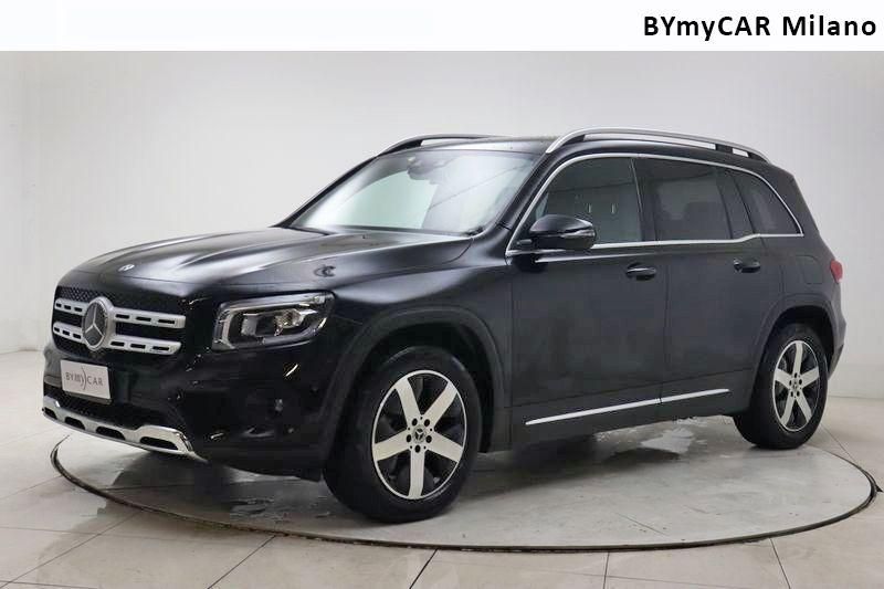 Mercedes GLB GLB 200 d Business auto https://cdn.bymycar.eu/it-bo/assets/images/vehicles/vo/3890/MERCEDES-GLB-X247-2019-jpg-0.jpg