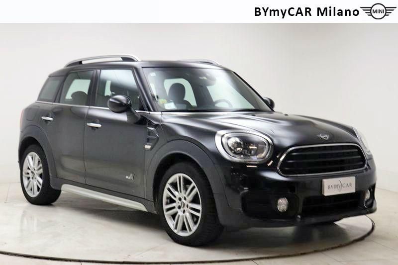 Mini Countryman Mini Countryman 2.0 Cooper D Business all4 auto my18 https://cdn.bymycar.eu/it-bo/assets/images/vehicles/vo/3982/MINI-MINI-COUNTRYMAN-F60-2017-jpg-5.jpg