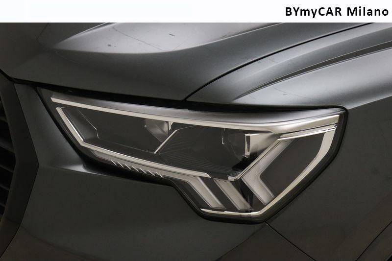 Audi Q3 Q3 40 2.0 tfsi S line edition quattro s-tronic https://cdn.bymycar.eu/it-bo/assets/images/vehicles/vo/3995/AUDI-Q3-II-2018-jpg-10.jpg