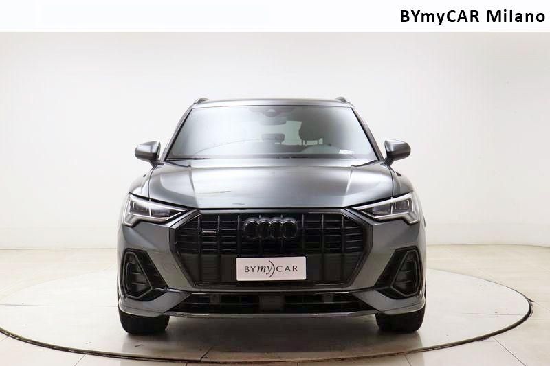 Audi Q3 Q3 40 2.0 tfsi S line edition quattro s-tronic https://cdn.bymycar.eu/it-bo/assets/images/vehicles/vo/3995/AUDI-Q3-II-2018-jpg-4.jpg