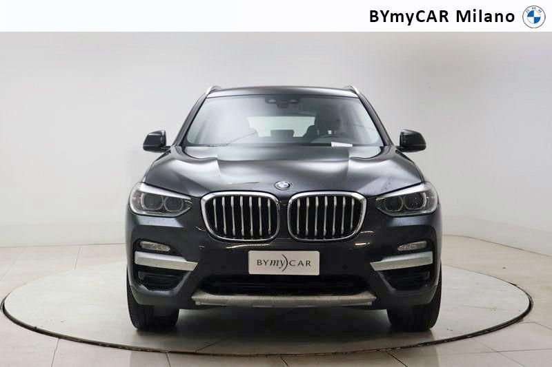 BMW X3 X3 xdrive20i xLine 184cv auto https://cdn.bymycar.eu/it-bo/assets/images/vehicles/vo/4031/BMW-X3-G01-2017-jpg-4.jpg